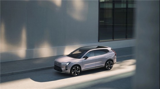 30�򼶺���ȼ��SUV�������µ�Q5L������X3���ֶ���XC70˭��ֵ�ù�ע