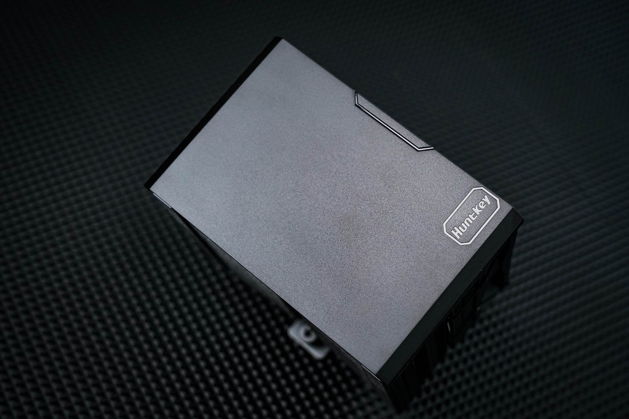 ����GX612Duo˫��ɢ�������� ǿѹ����9 9900X