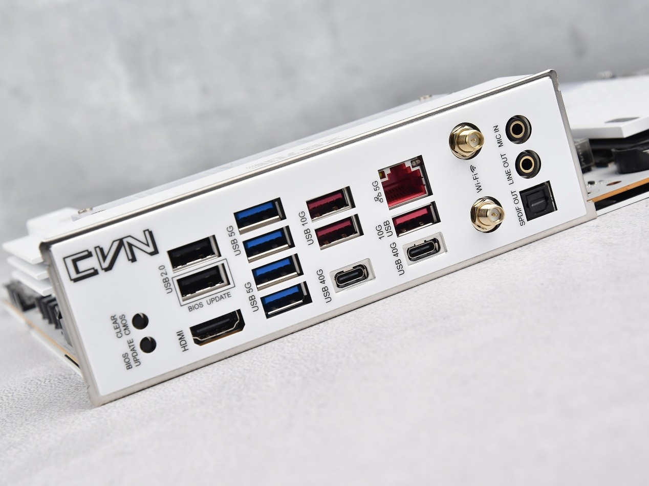 ߲ʺX870E ARK⣺ͷX3DҰ޵Ĵ콢