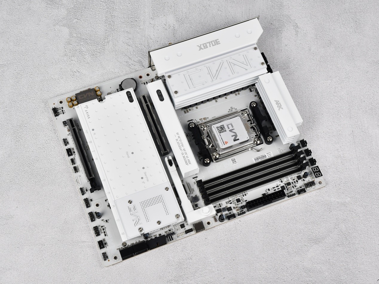 ߲ʺX870E ARK⣺ͷX3DҰ޵Ĵ콢