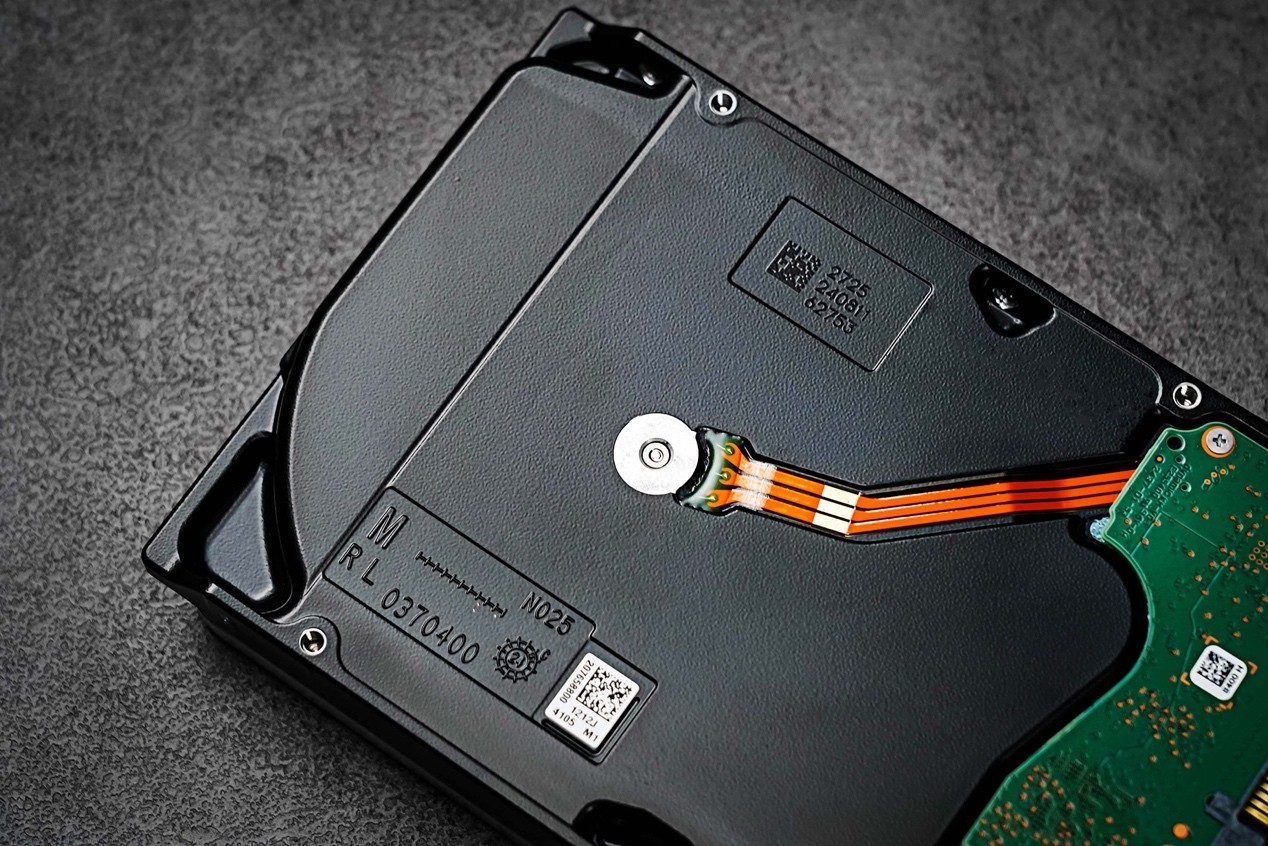 ϣExos M 30TBҵӲ ޾AIݱ