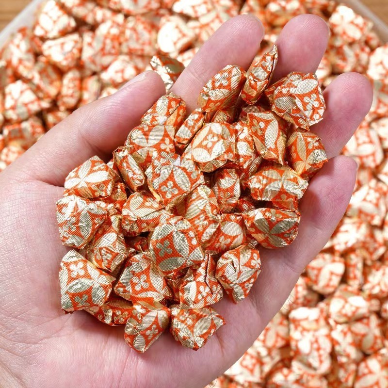 国潮茶瓷推荐官 “茶企大千金” 珍珍:携 “黑马.NO1” 精华膏