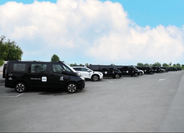 2027年部署超1200 台！文远知行与优步携手落地阿布扎比市中心