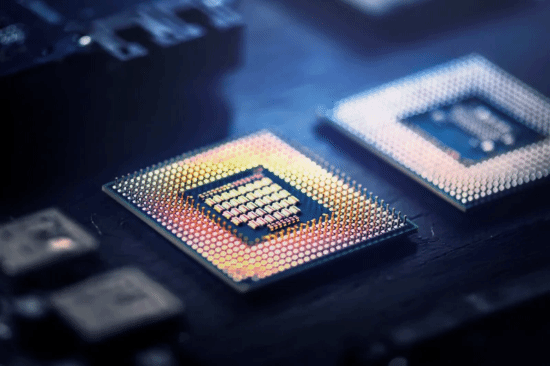 中国超频双雄液氦冷却破纪录：i9-14900KF超频至9206.34MHz