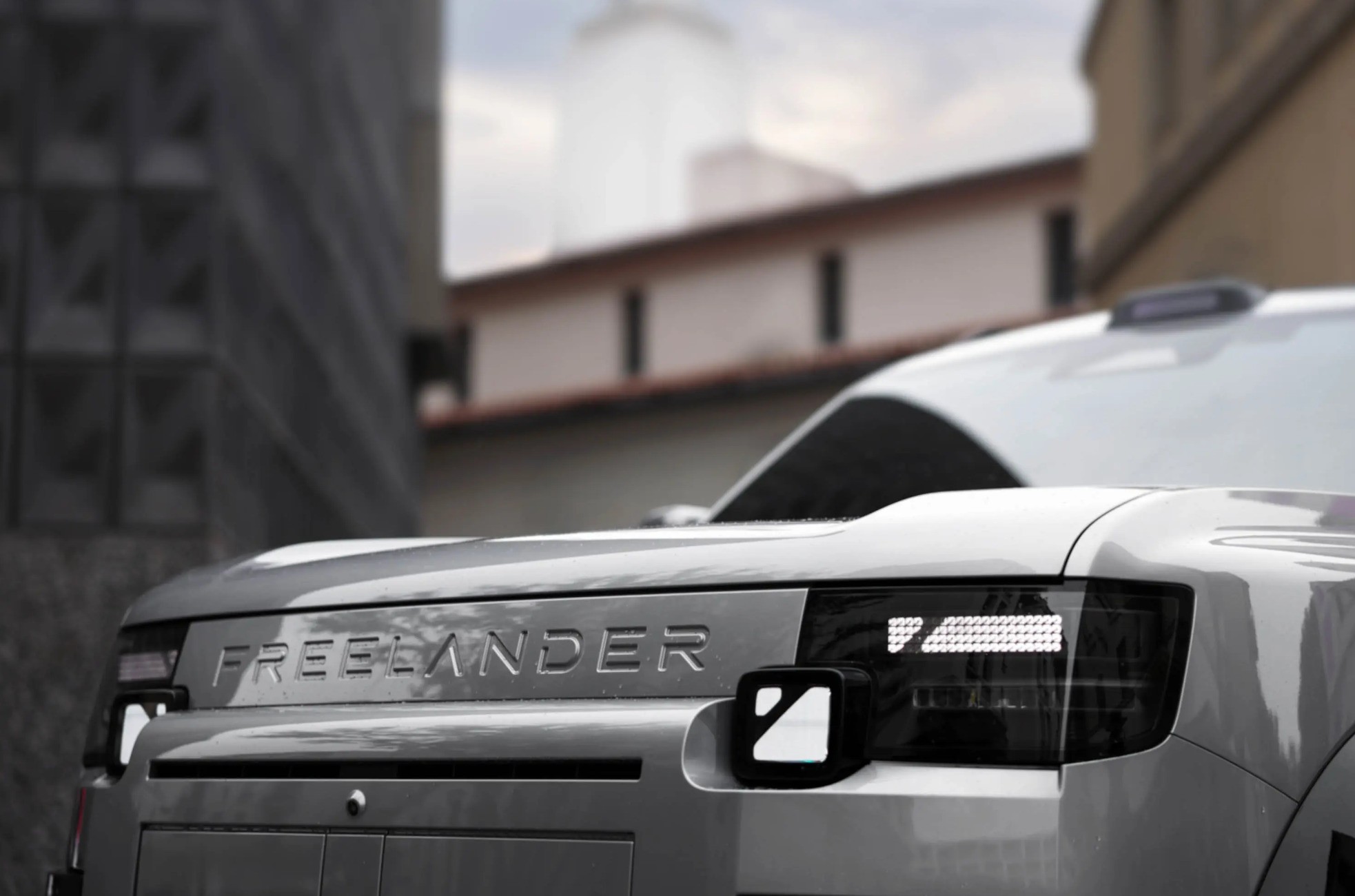 Ȩ���28.99��Ԫ�� FREELANDER������8��ʽ����