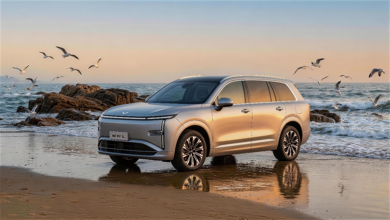 10������ԴSUV���ǹ�L��ɽ��L7 PLUS���ô�ռ�ѡ��̨��