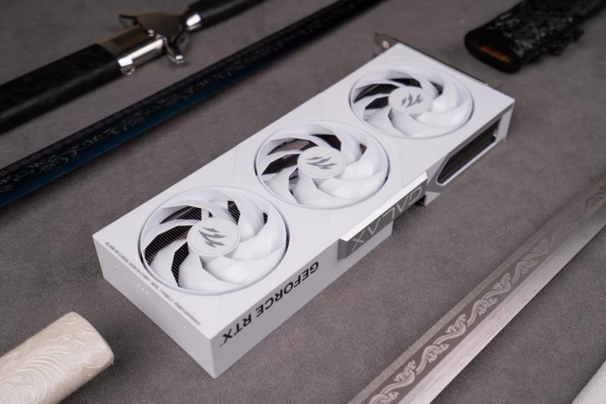 ӰRTX5050ʥOC飺1080Pս
