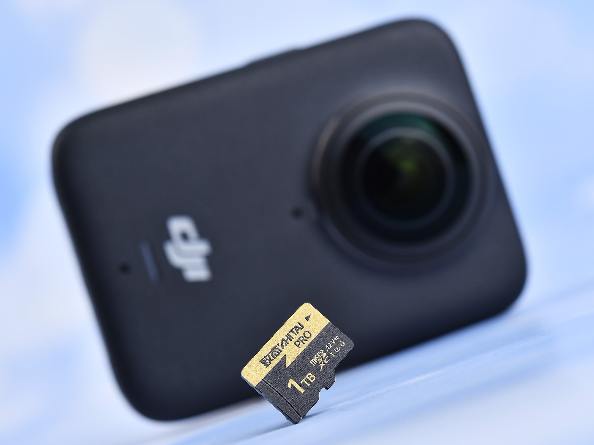 ̬PROרҵٴ洢飺DJI Osmo 3608Kȫ