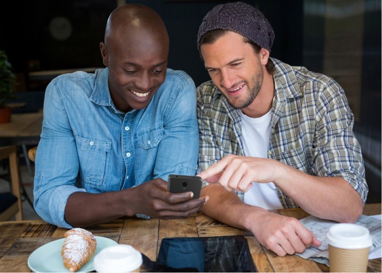 新春跨境团圆无网无忧时空壶新T1端侧模型守护跨国年味