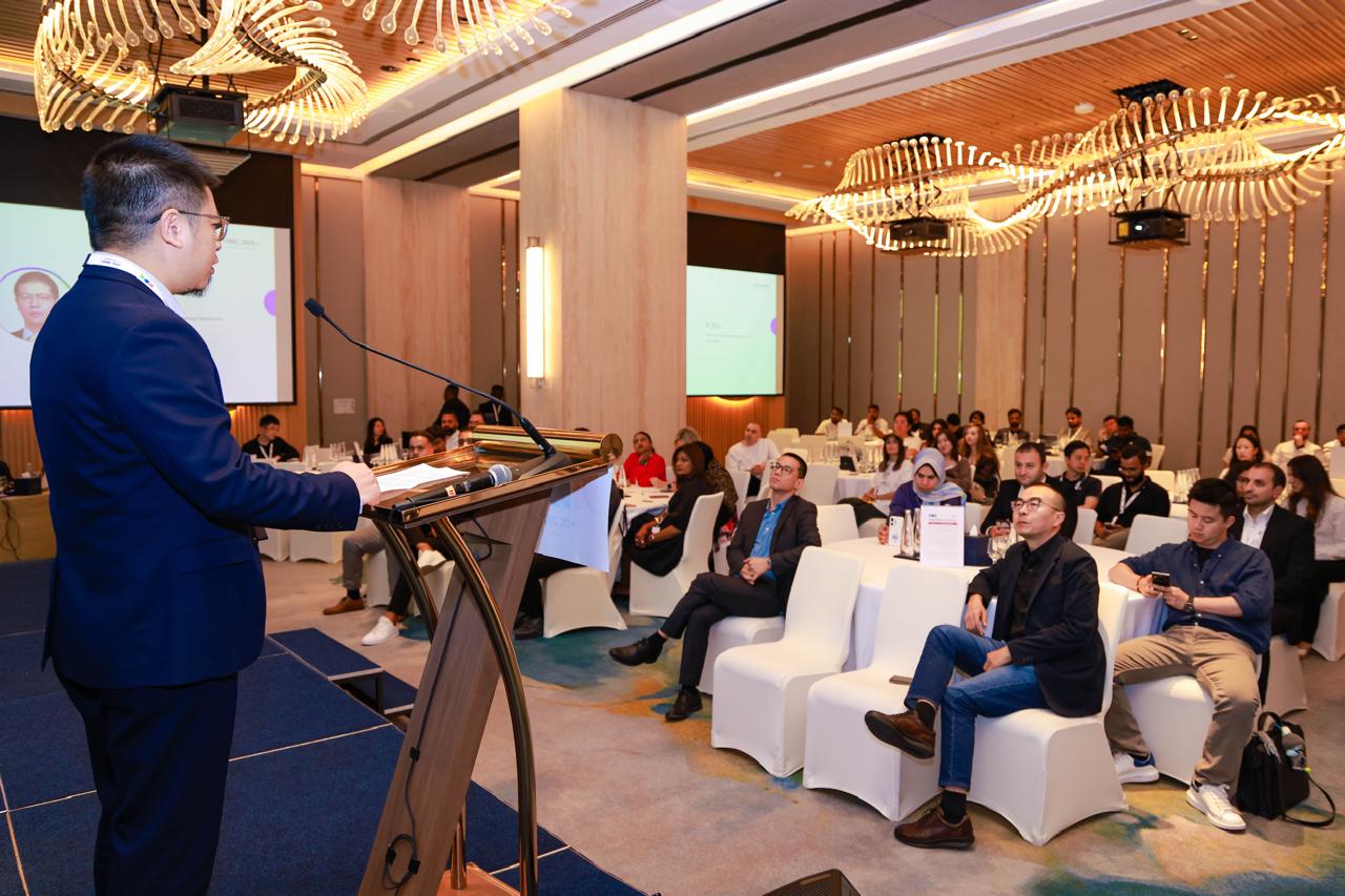 жȫ򣺵컪Ϊж̬־»