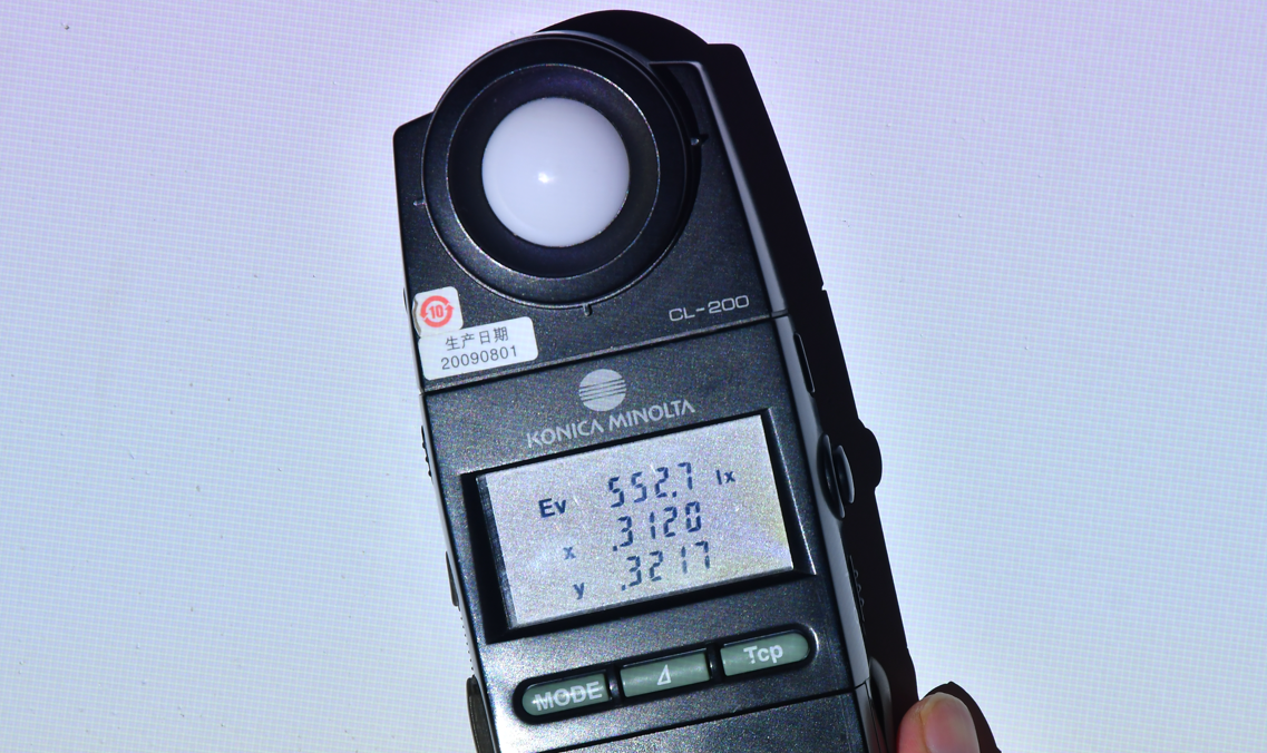 W6050ʵ⣺THX֤̬֡ӳ ߶˼ͥӰԺе