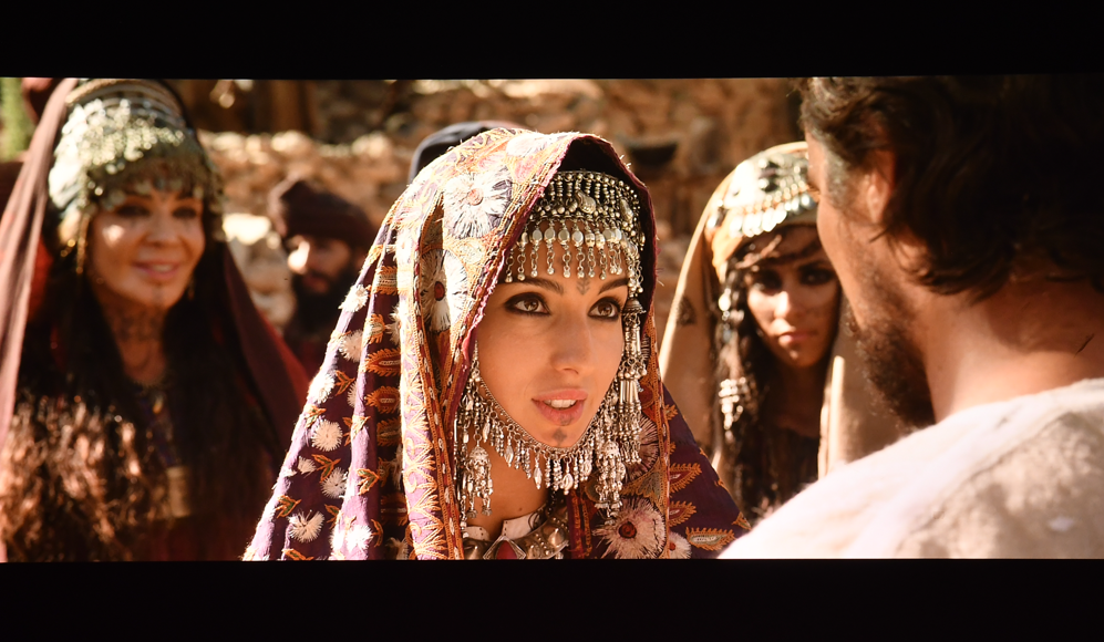 W6050ʵ⣺THX֤̬֡ӳ ߶˼ͥӰԺе