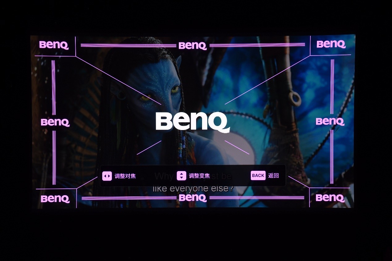 W6050ʵ⣺THX֤̬֡ӳ ߶˼ͥӰԺе