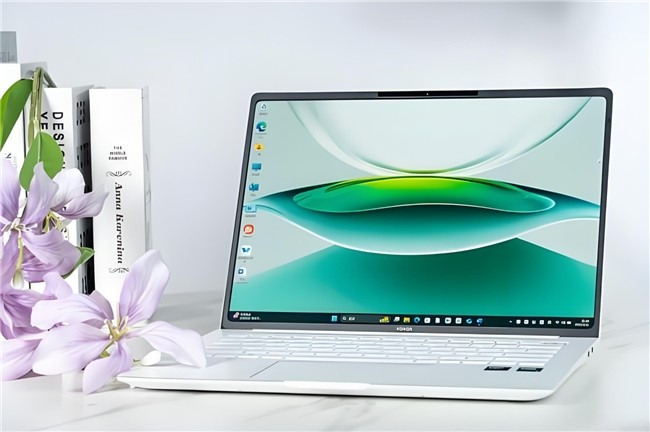 2025年选本纠结?MagicBook Pro 14或许是最优解