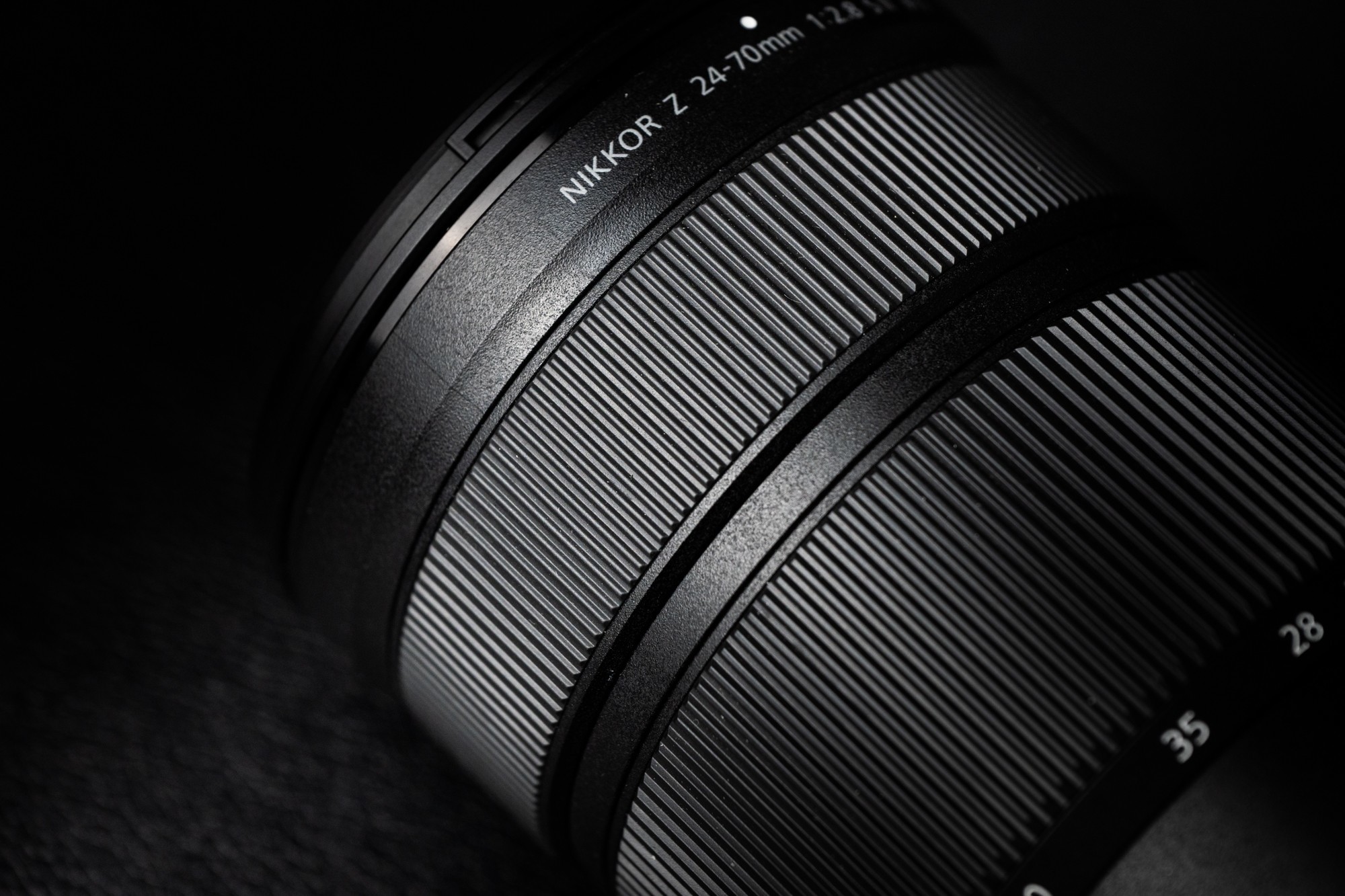 �����Ƶ������ ��˶� Z 24-70mm f/2.8 S II ��ͷ����