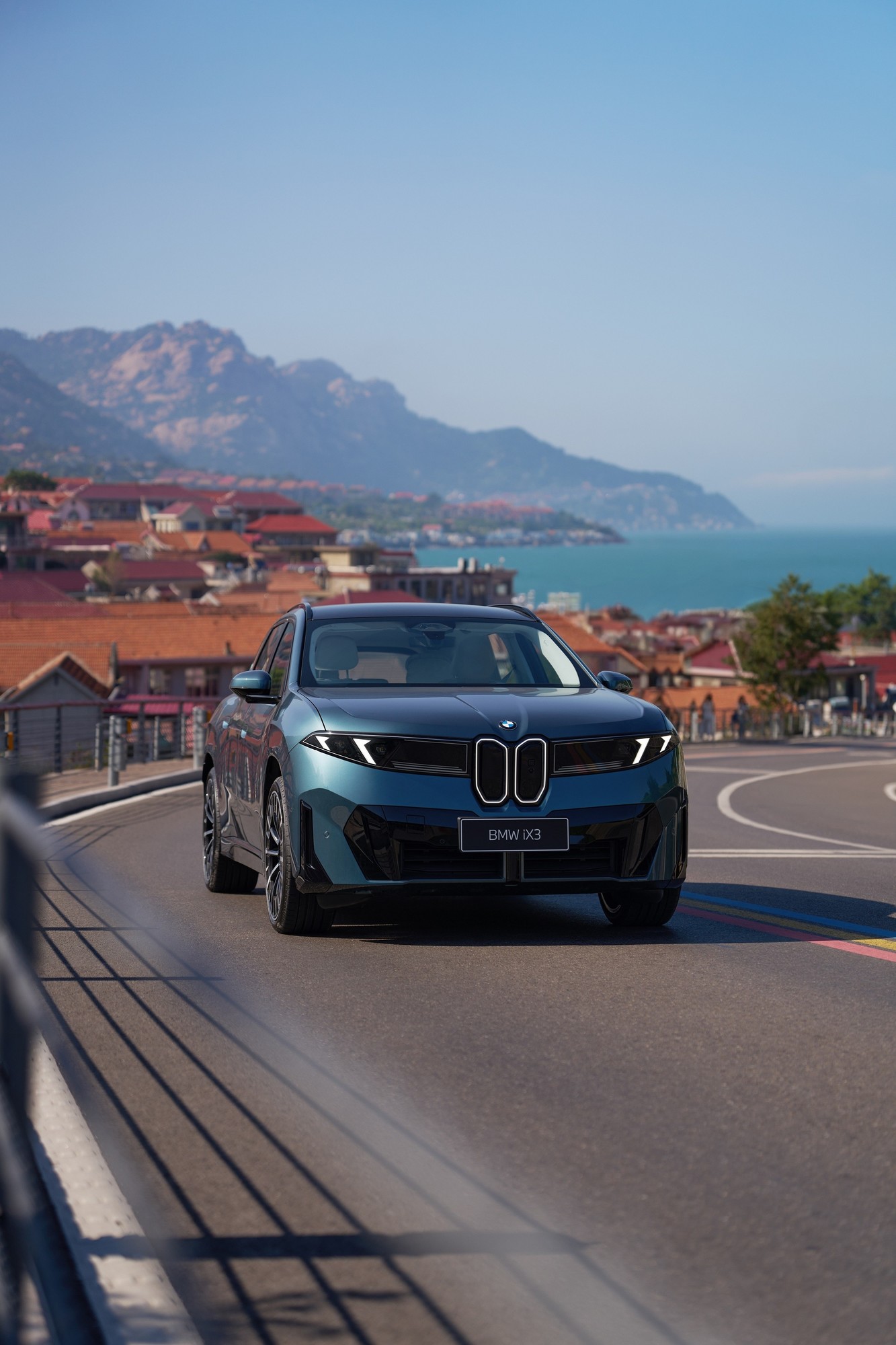 全程1030.2公里不充电 新世代BMW iX3刷新BMW纯电续航纪录