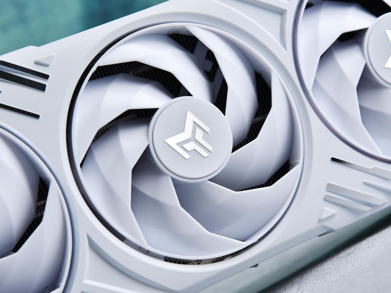 Ӱ��RTX 5080�����޾���:��ƽ��6��ʵ�⣺6����֡�������鼲��JDM�Ļ�