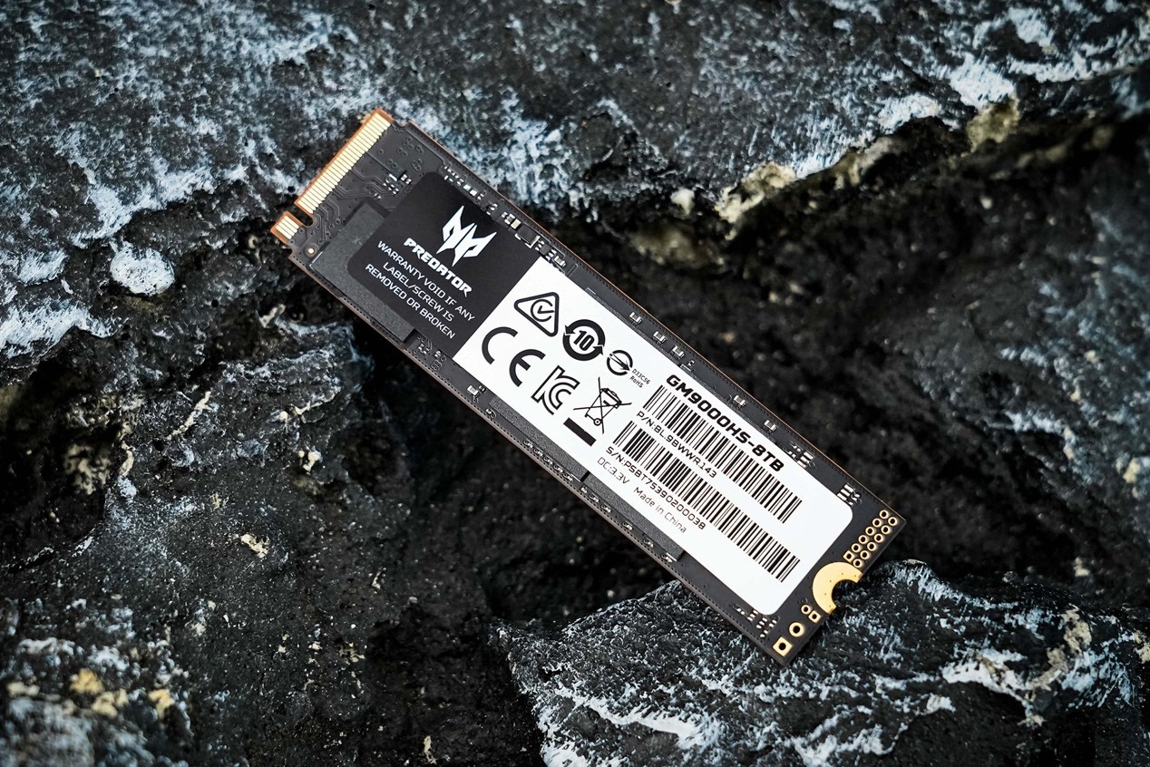 �Ӷ���GM9000HS����8TB��̬Ӳ������ �콢��������Gen5����