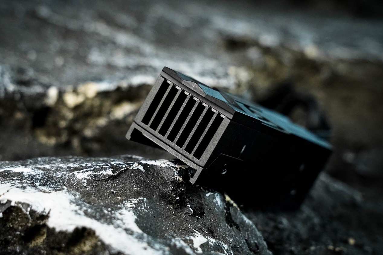 �Ӷ���GM9000HS����8TB��̬Ӳ������ �콢��������Gen5����