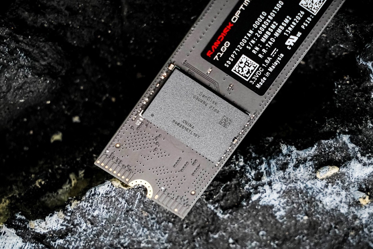 PCIe4.0 SSD火力全开：闪迪奥丁马仕GX 7100 NVMe SSD评测