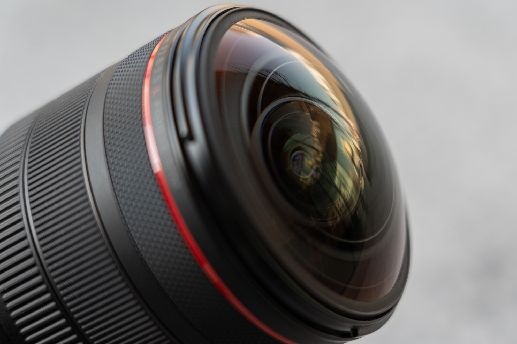 190���ӽ��µ��ӽ� ����RF7-14mm F2.8-3.5 STM���۾�ͷ����