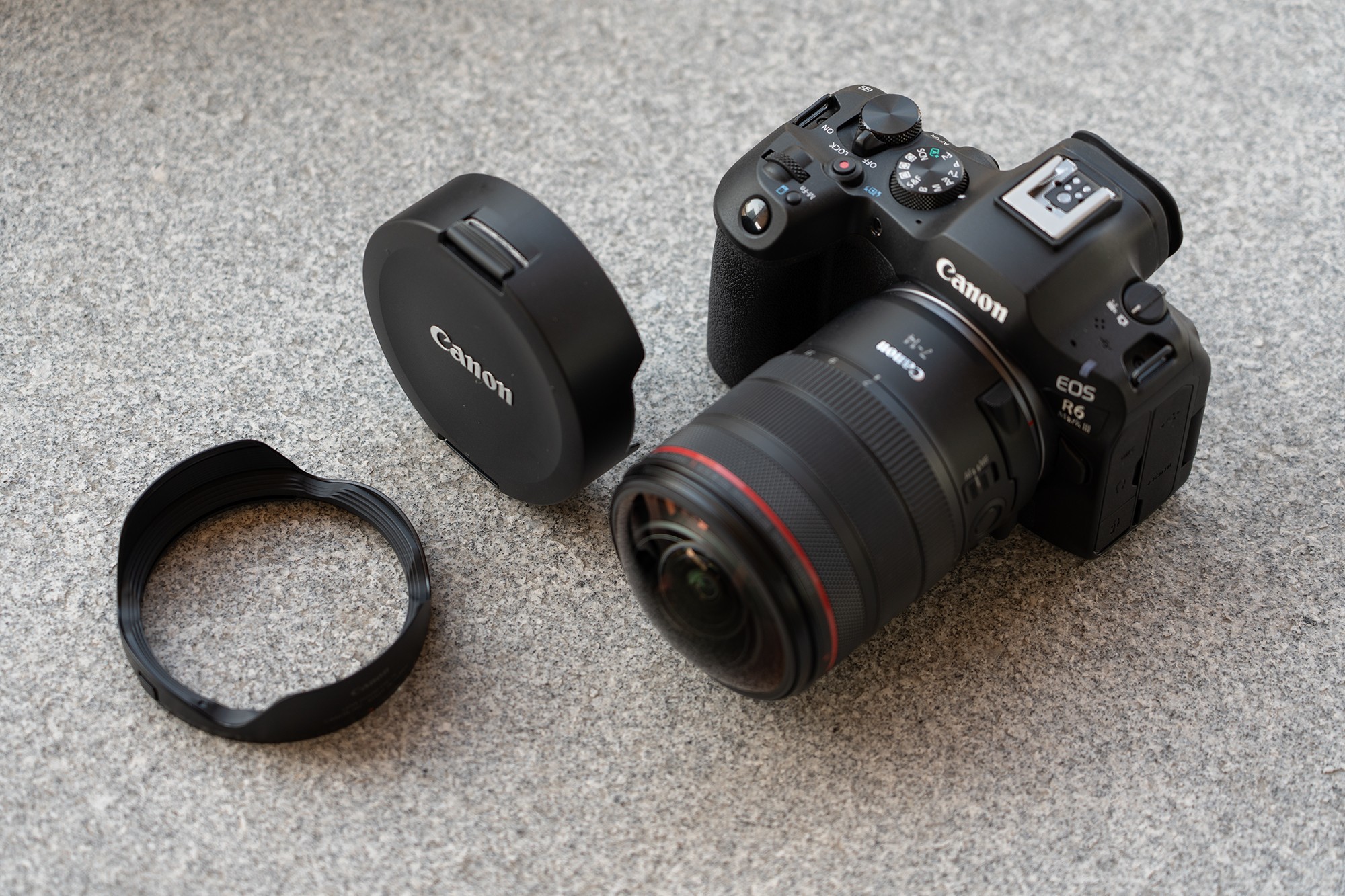 190���ӽ��µ��ӽ� ����RF7-14mm F2.8-3.5 STM���۾�ͷ����