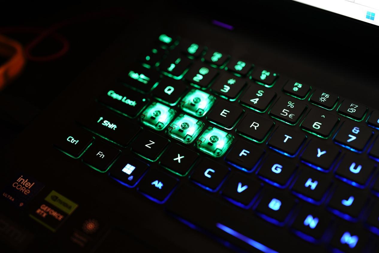 �����ۺ�ս���컨�壡���������Ӷ��ߡ�ս��18 AI�콢�羺��