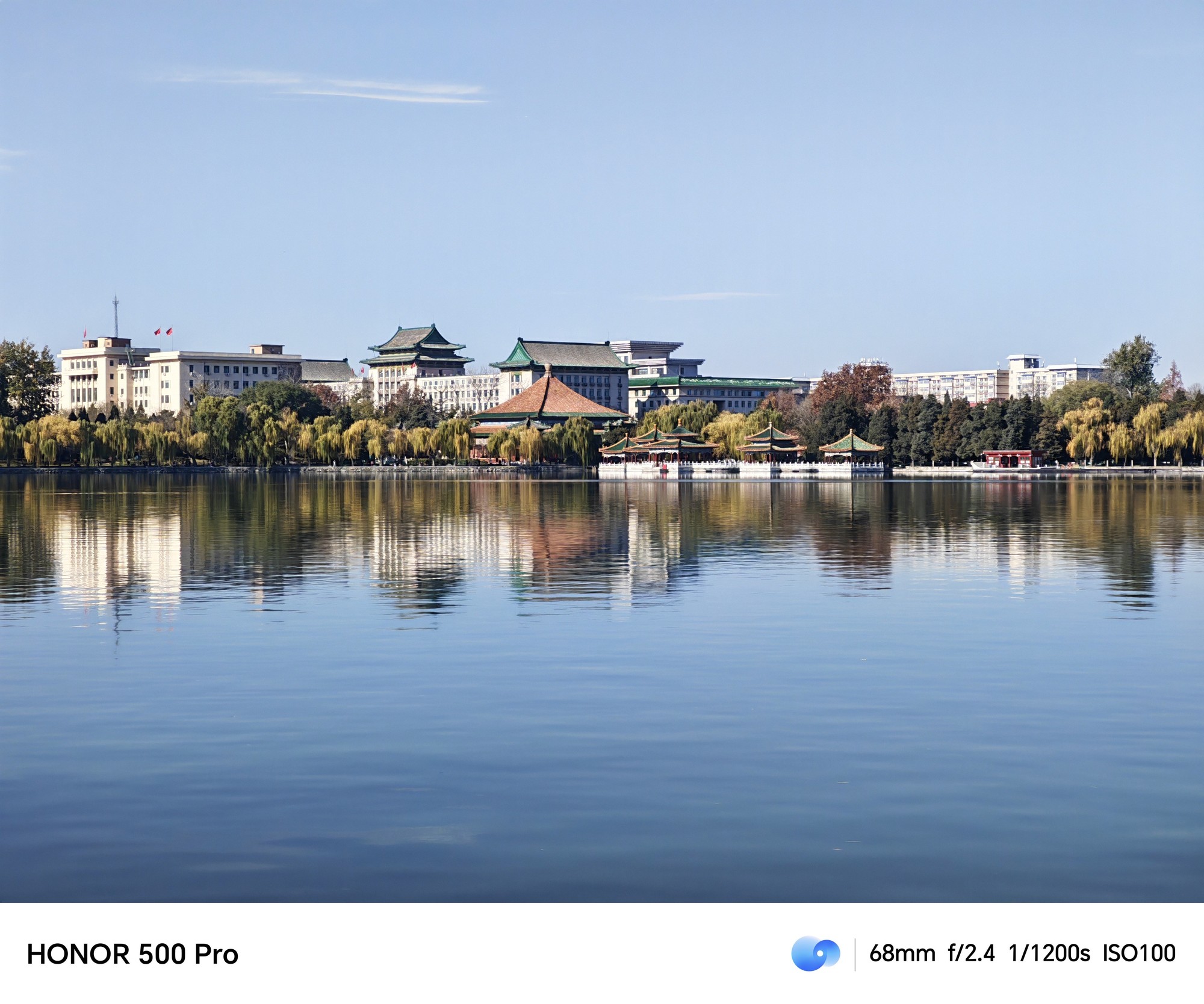 荣耀500 Pro上手评测:骁龙 8 Elite+2亿AI主摄 打造潮流影像新标杆