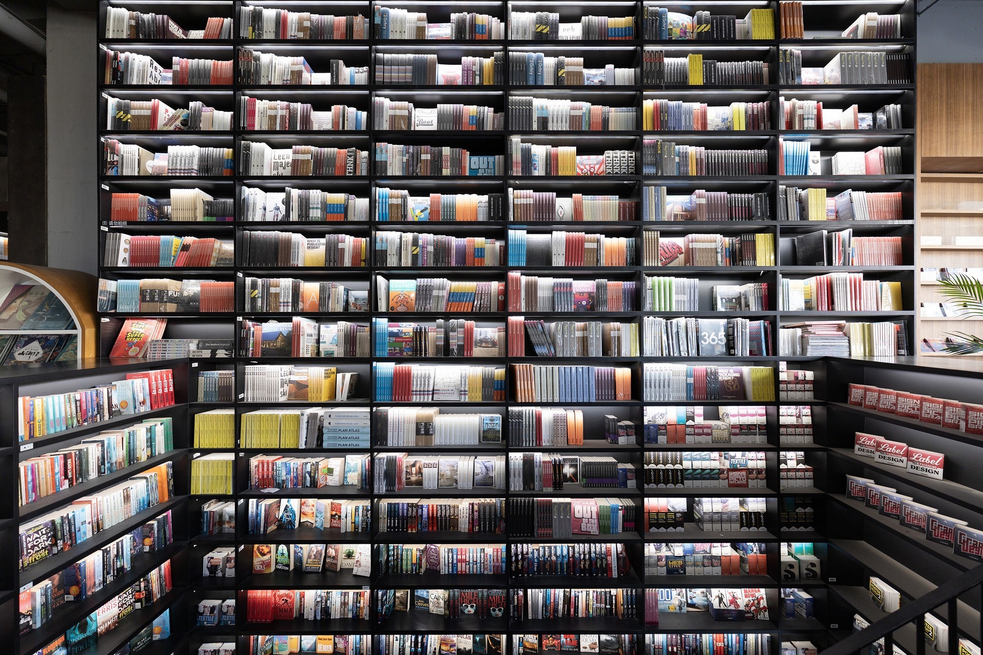 ����RF14mm F1.4 L VCM��������