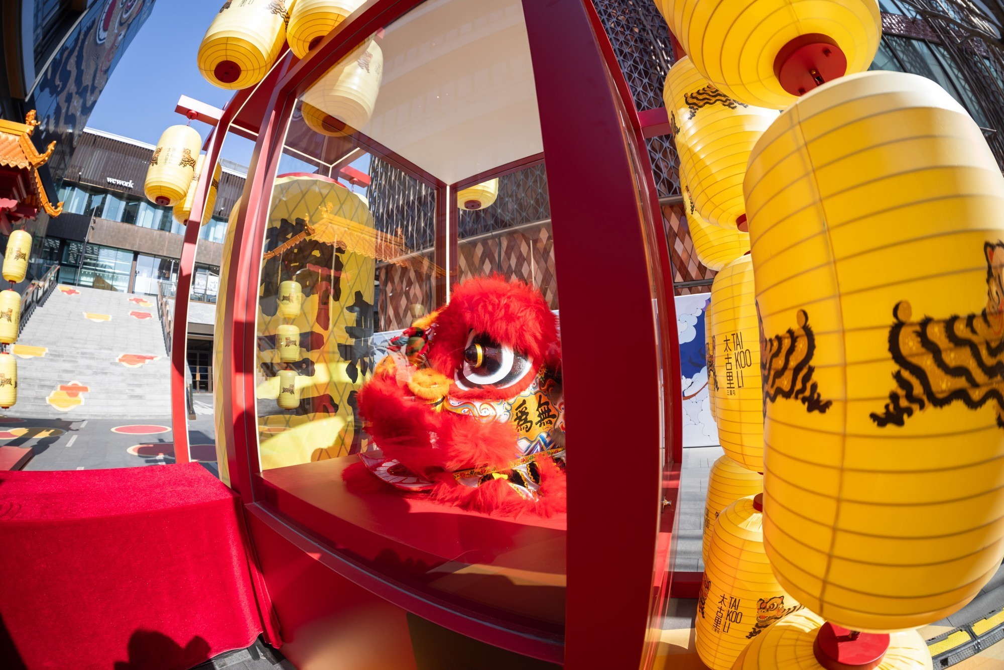 190���ӽ��µ��ӽ� ����RF7-14mm F2.8-3.5 STM���۾�ͷ����