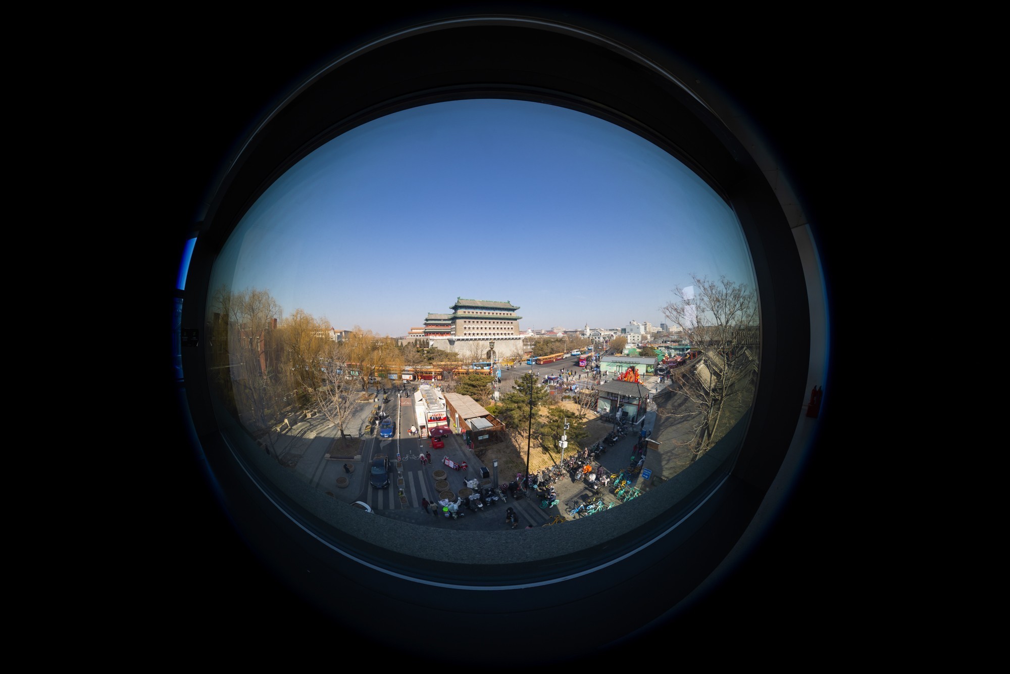 190���ӽ��µ��ӽ� ����RF7-14mm F2.8-3.5 STM���۾�ͷ����