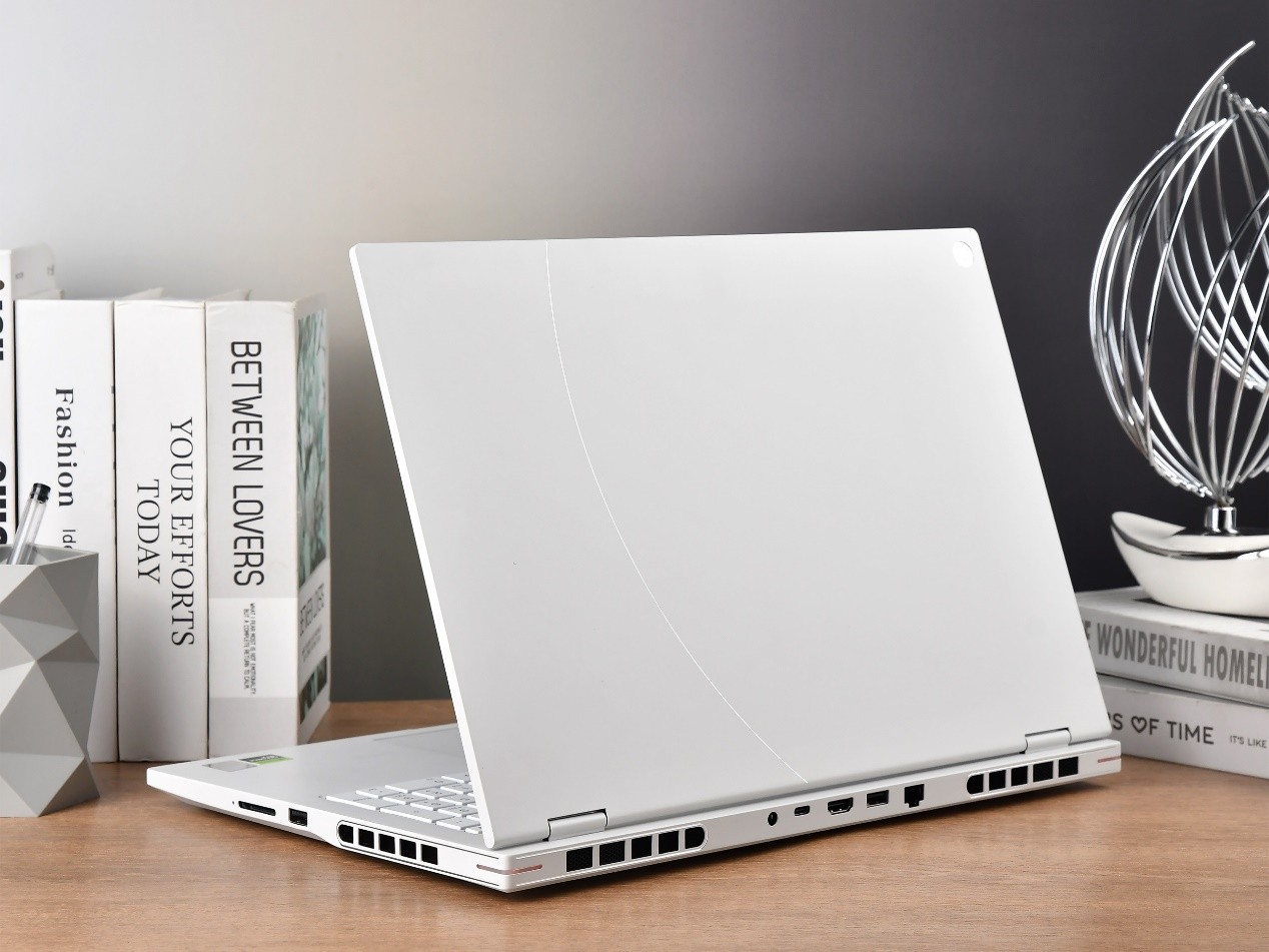 iGame M16 Origo 2026��Ϸ�����⣺��Ӳ�������羺���飬������������δ��