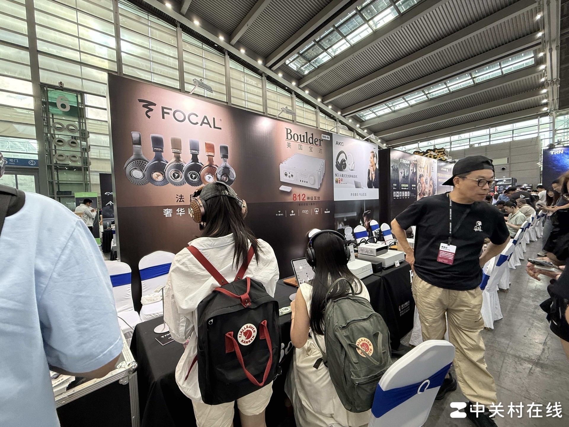 第19届深圳国际音频展现场直击:旗舰扎堆,一场属于耳机发烧友的试听盛宴