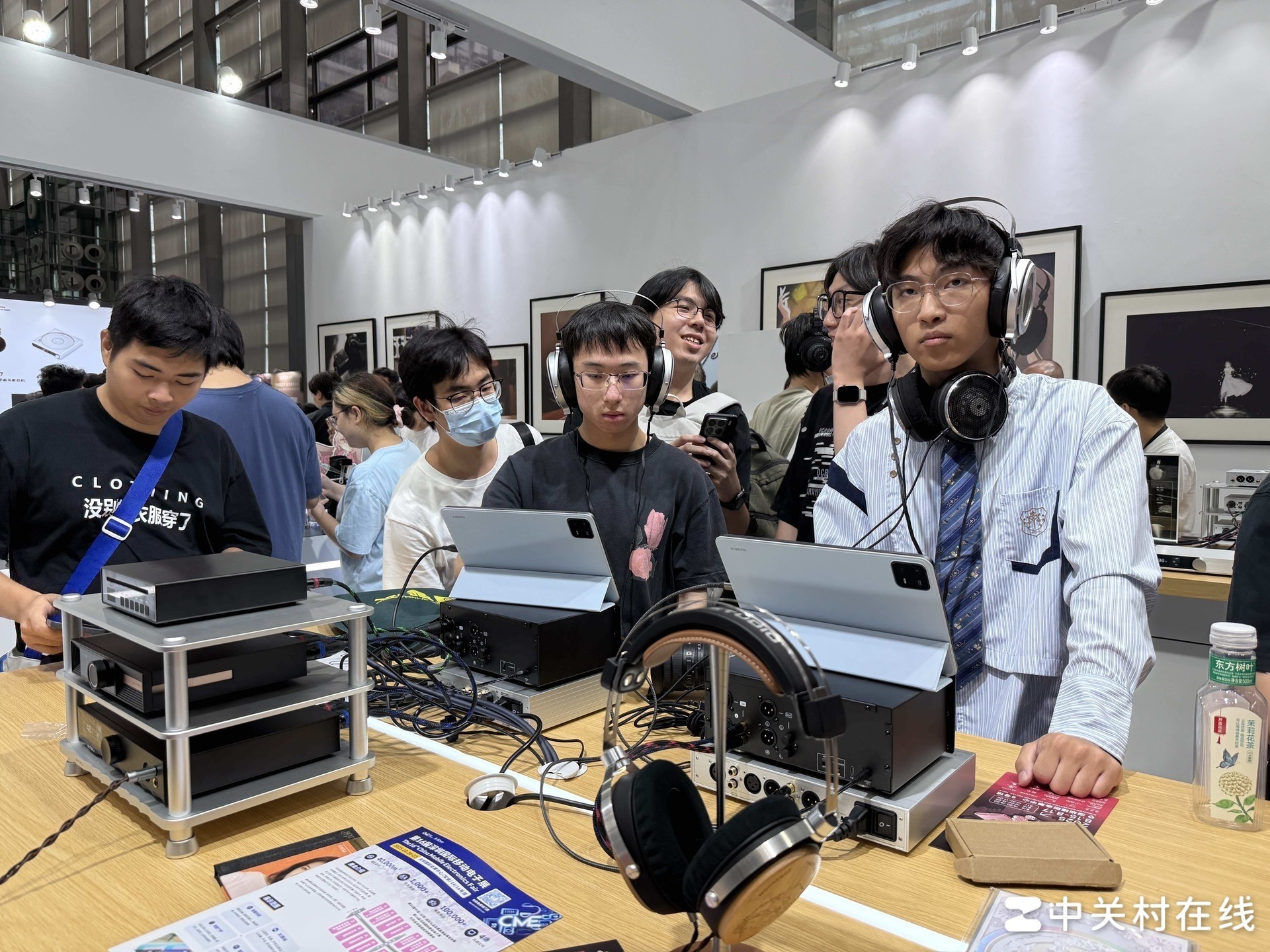 第19届深圳国际音频展现场直击:旗舰扎堆,一场属于耳机发烧友的试听盛宴