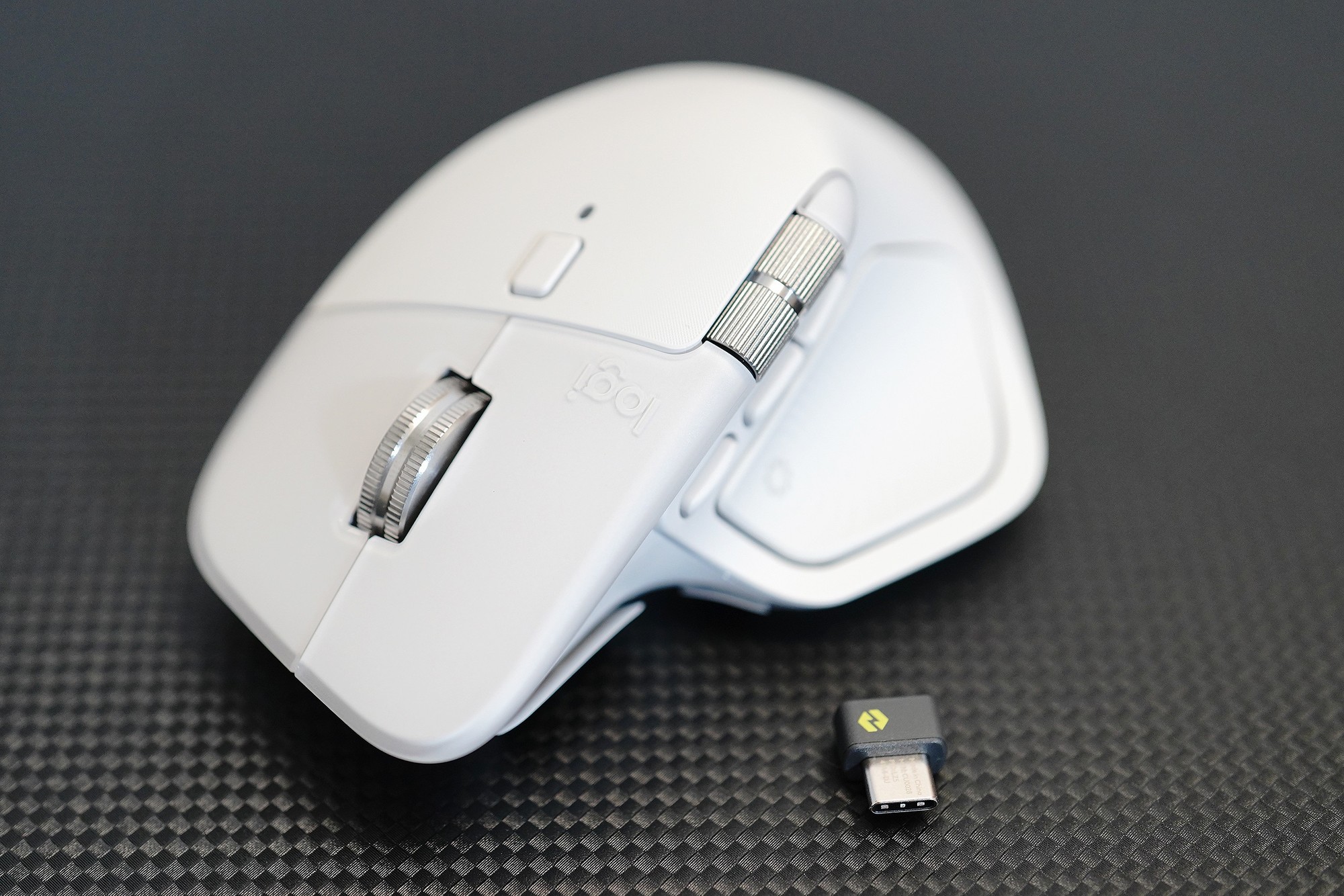 �칫�����������ߣ������޼�MX Master 4