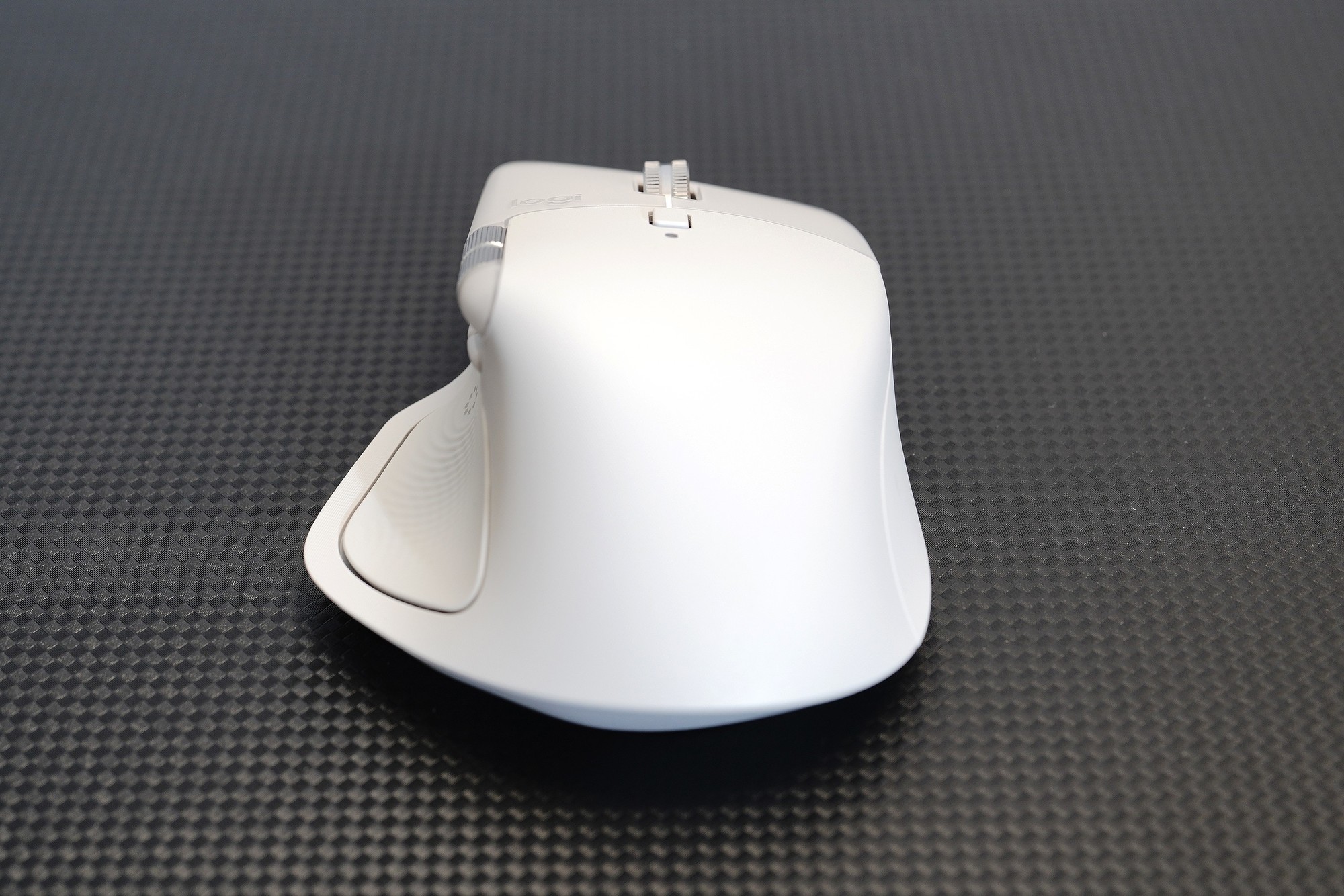 �칫�����������ߣ������޼�MX Master 4