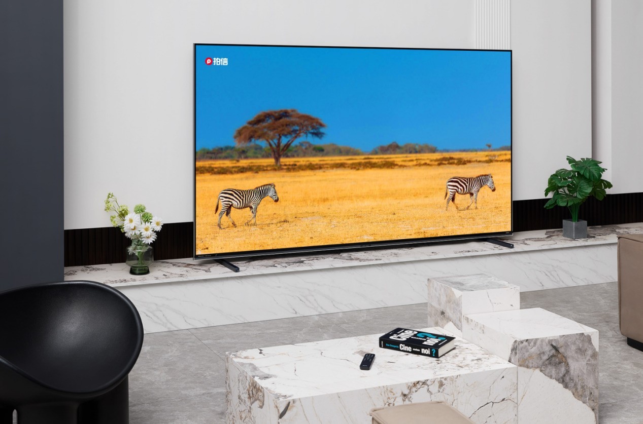 海信RGB-Mini LED电视×8KRAW:以三生万色,定义影像真实新标准