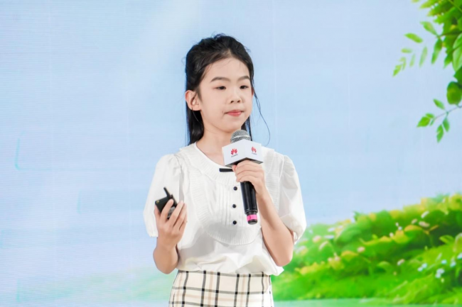 AI时代,少年开发者如何回答未来?华为云少年开发者盛典在沪举办