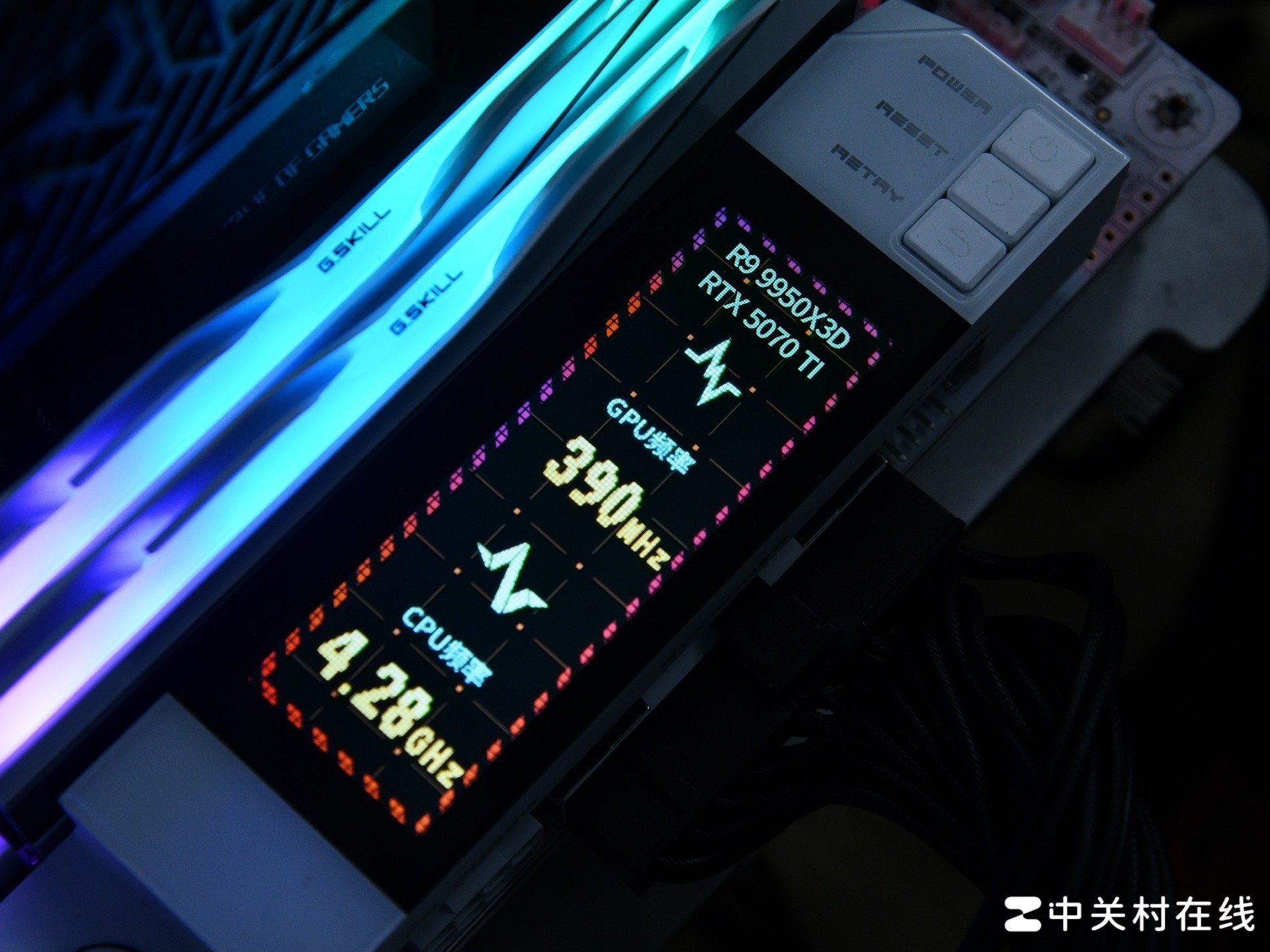 七彩虹iGame X870E白火神主板评测:纯白旗舰AM5主板 超频实力再升级