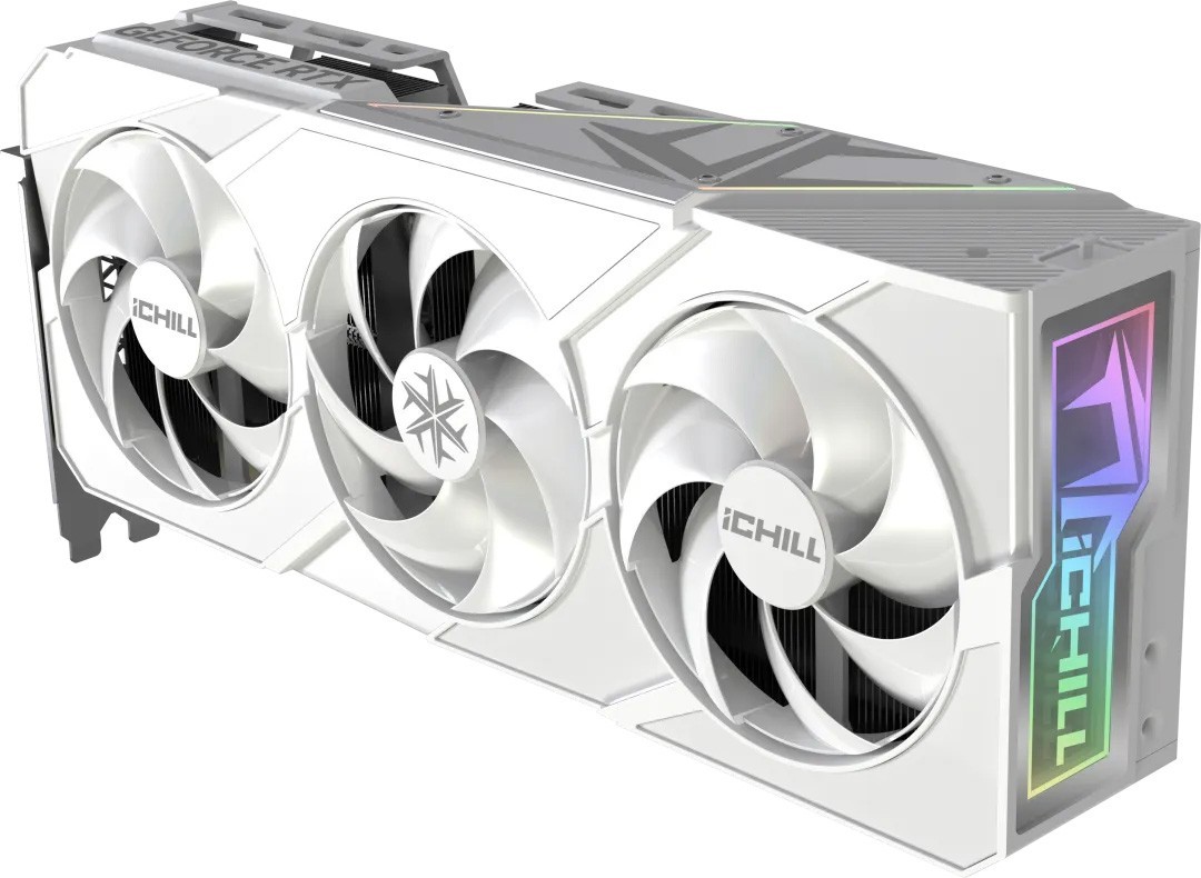 ������ظʵ��ը���ȶ��������Ϯ ӳ��RTX5070ѩ�����