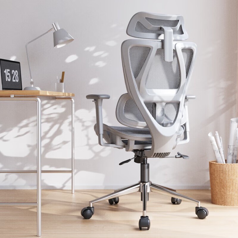 永艺沃克max人体工学椅灰色款限时特惠505元