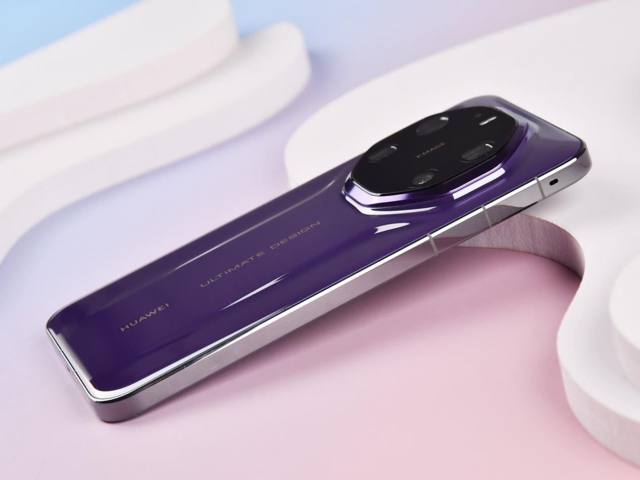 ��ΪMate 80 RS �Ƿ���ʦ���֣���һ�۳��ȣ�Խ��Խ��ζ��