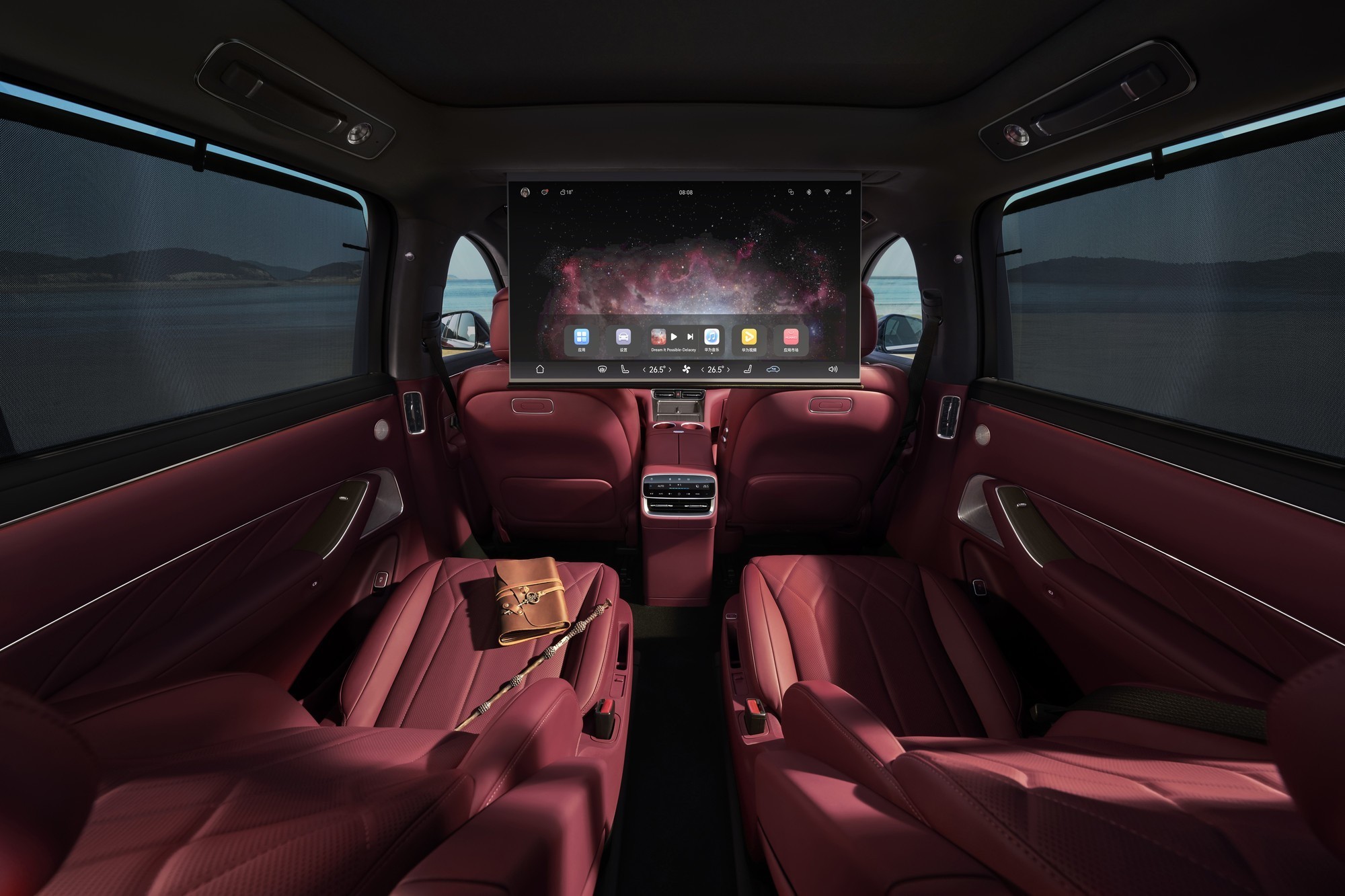 40��������������SUV��ôѡ���ʽ�M8�ռ䰲ȫ���ý���