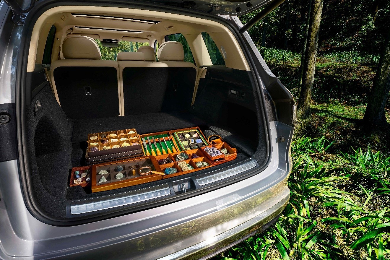 40��ҰӪ���ô���SUV�������ʽ�M8����װ������ʵ��