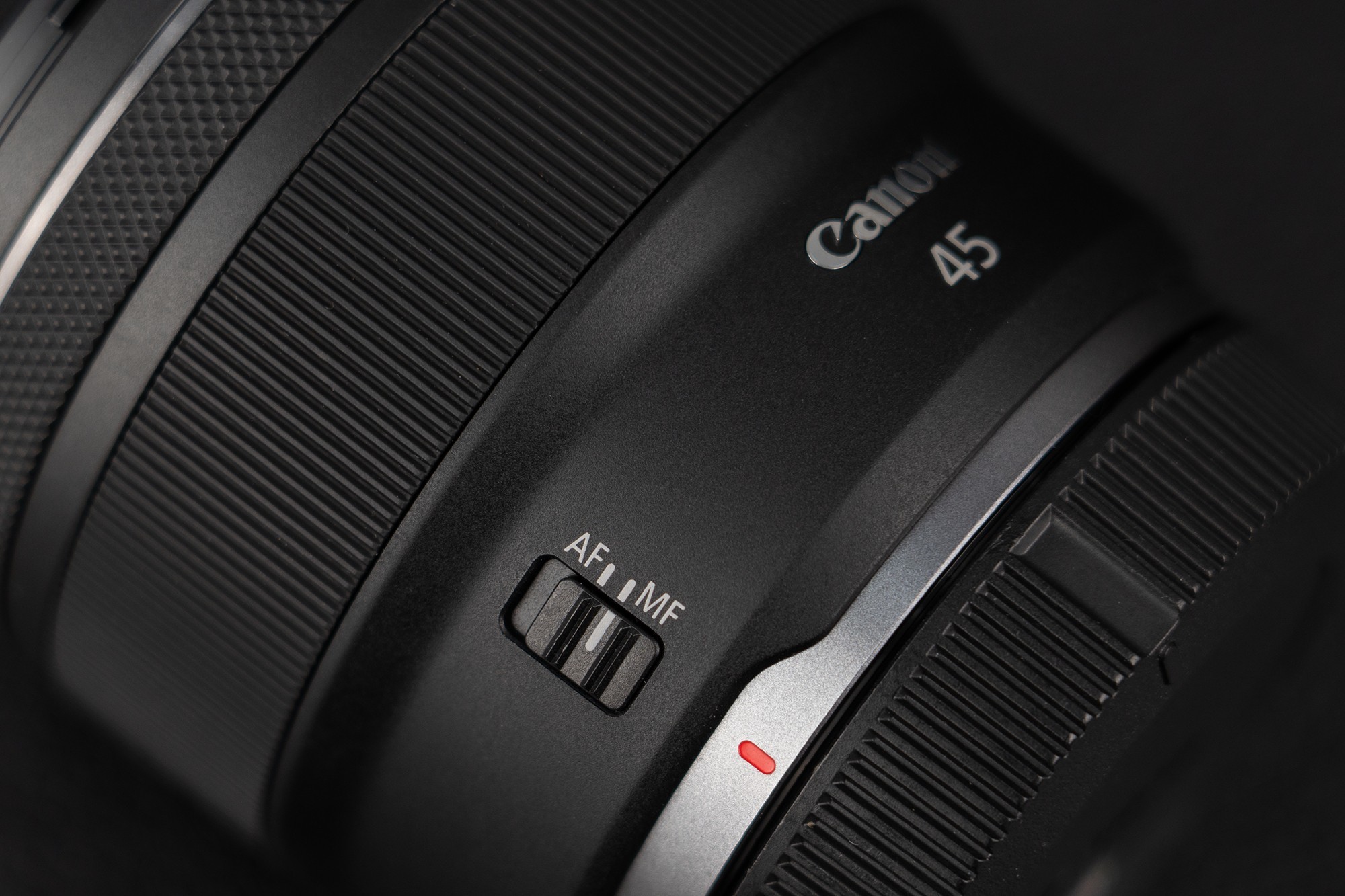 ȦԼ۱֮ѡ  RF 45mm F1.2 STMͷ