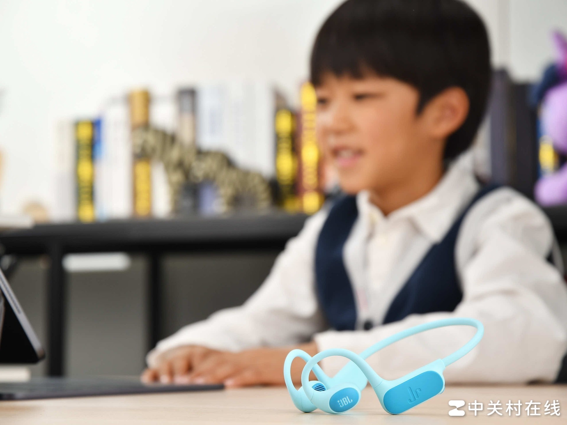 JBL JUNIOR FREE����ʽ���߾��Ҷ�ͯ����һ�����飺���Ӱ��ģ��ҳ�����