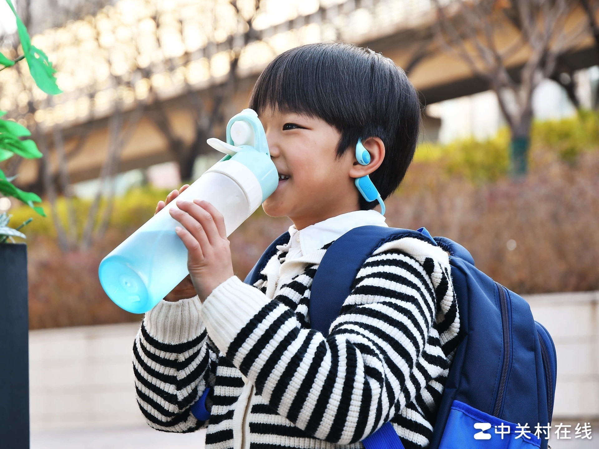 JBL JUNIOR FREE����ʽ���߾��Ҷ�ͯ����һ�����飺���Ӱ��ģ��ҳ�����