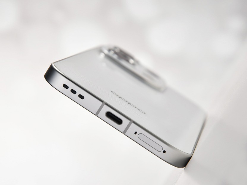 OPPO Reno16 Proȫ������ ʵ����Ƭ�ٽ��� ��������Ҳȫ��