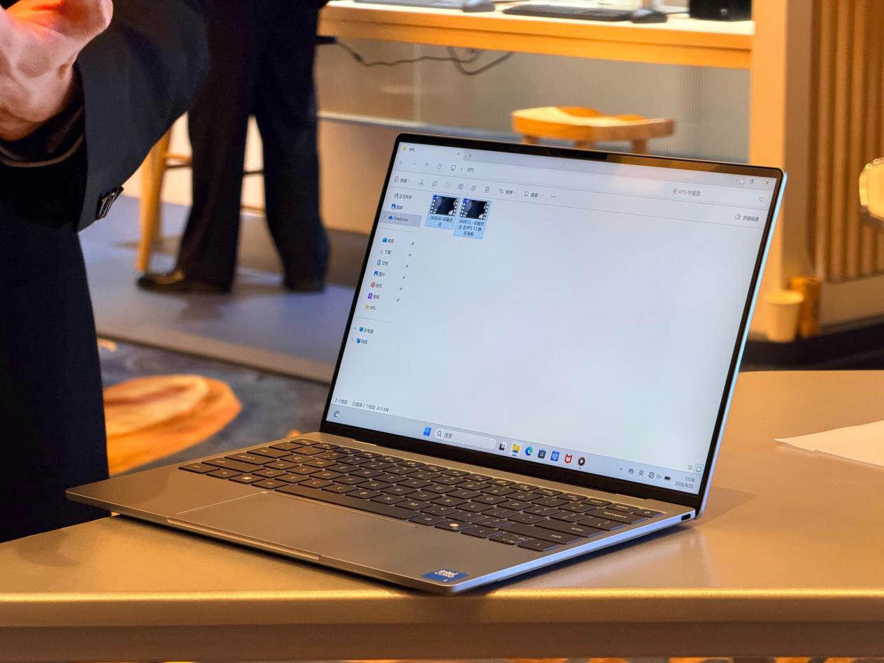 ����ϵ�лع飡�����������XPS 13 2026
