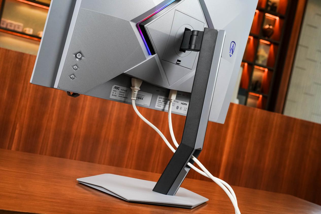 AGON AGP327UZDʾ⣺˫ʤ ս